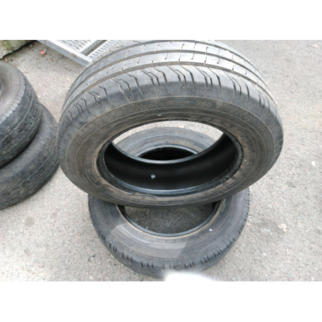 2 pneus Continental 205/65R16C  Ref : 