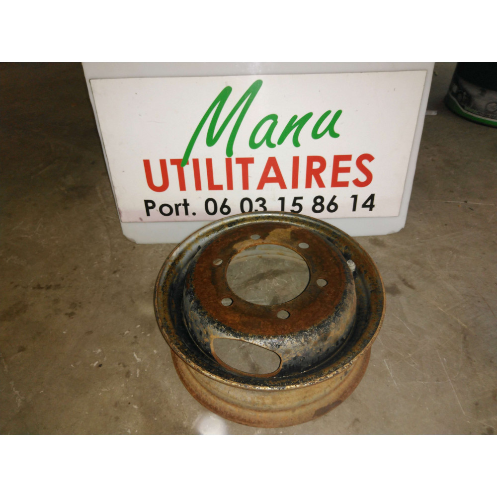 Jante Mazda Bongo 13 pouces  Ref : 