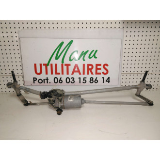 Moteur essuie glace avant Renault Master  Ref : 141409360