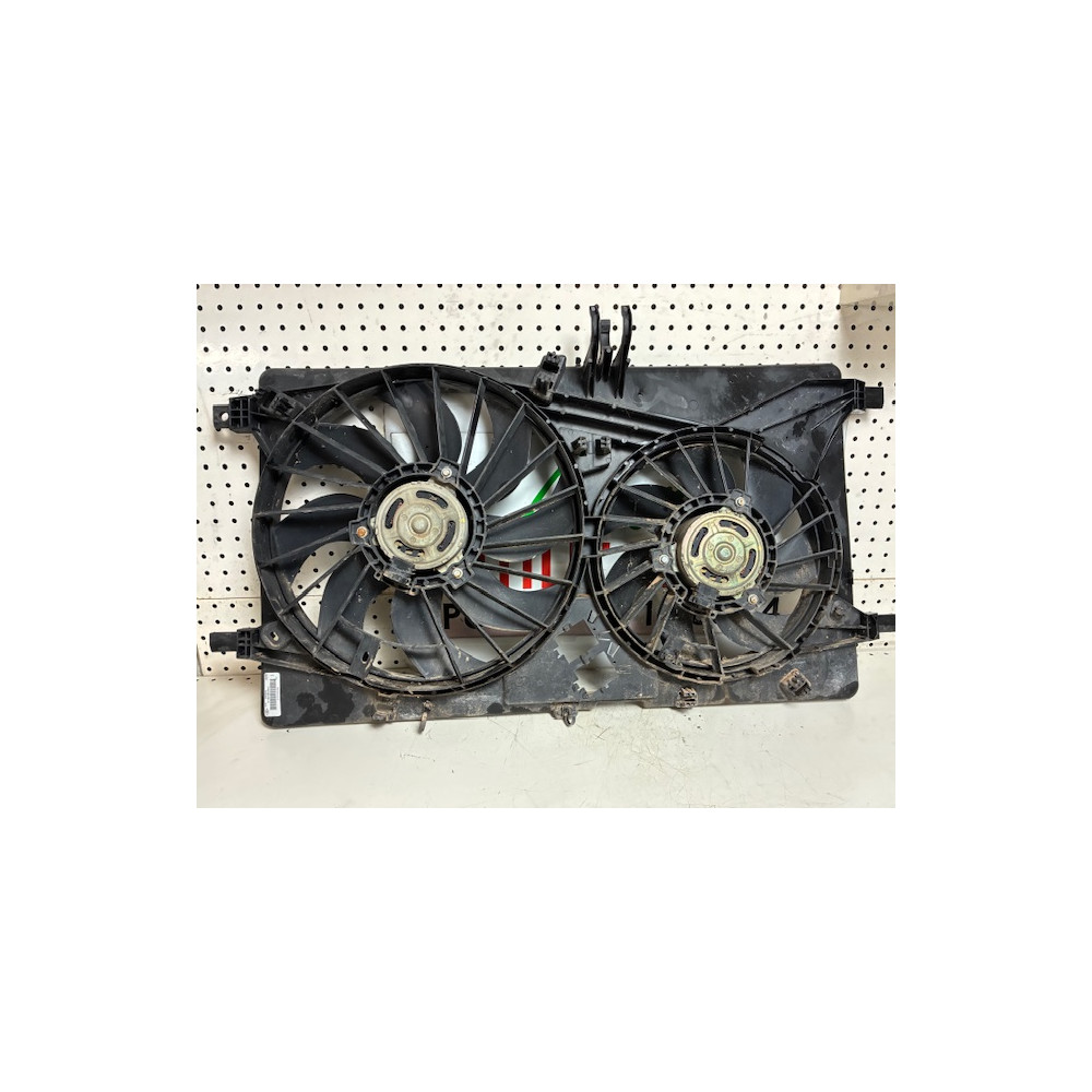Ventilateur de refroidissement électrique Master Ref : 8240590