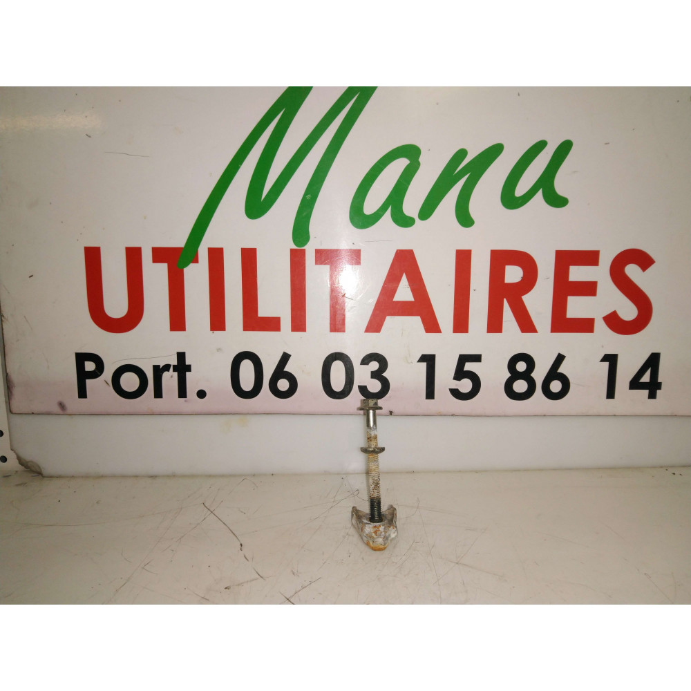 Bride a injecteur Renault Master