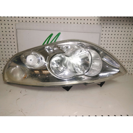 Phare avant droit Renault Master  Ref : 