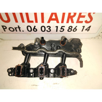 Cache culbuteur Renault master 2.3L Ref : 8200924262