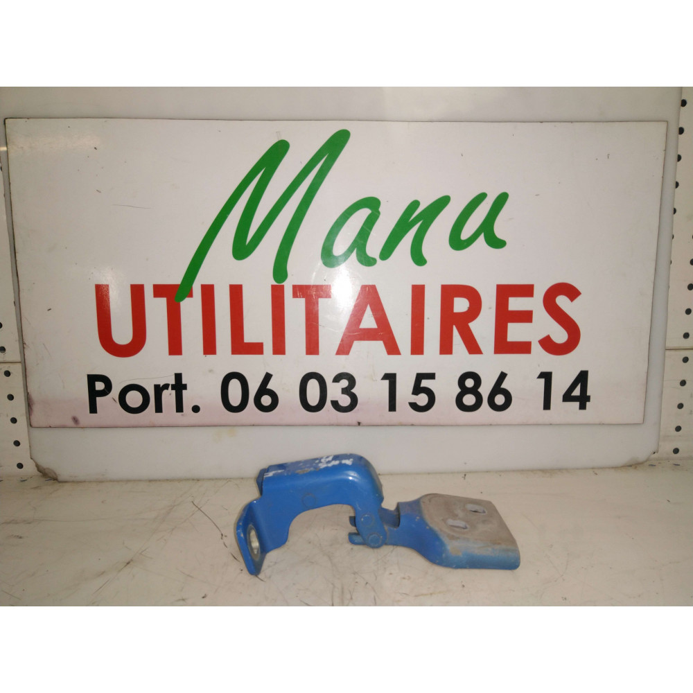 Charnière Master de porte avant droit 2.3L Ref : 