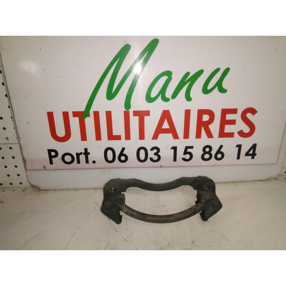 Support d'etrier avant Sprinter  Ref : 