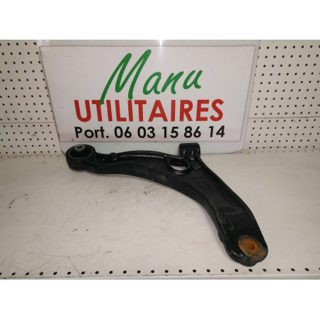 Triangle avant gauche Renault Master  Ref : 