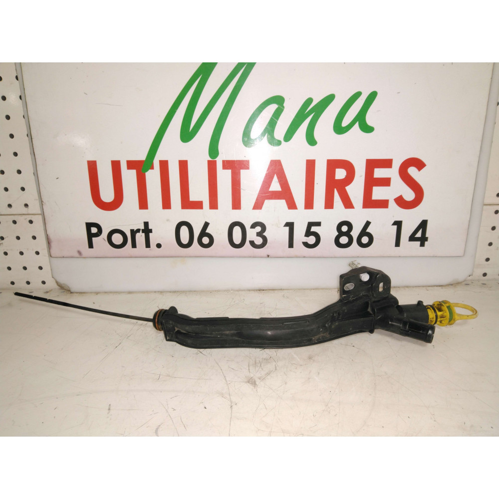 Collecteur Jauge niveau d'huile Renault Master  Ref : 8201026919