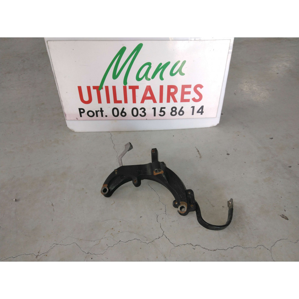 support de boite de vitesse master 2016 Ref : 112333988r
