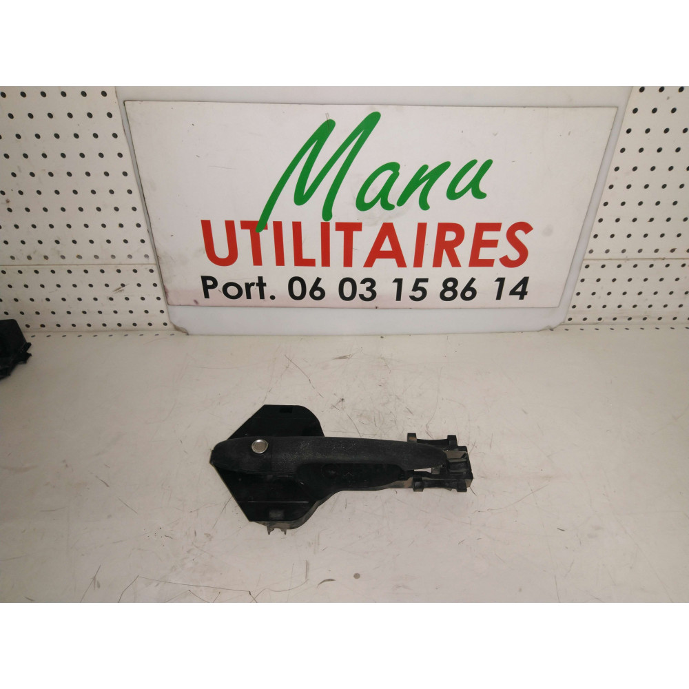 poignée de porte sprinter année 2009 avant gauche Ref : a9067600934