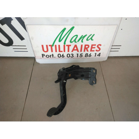 pédale embrayage master 3 année 2014-2019 Ref : 