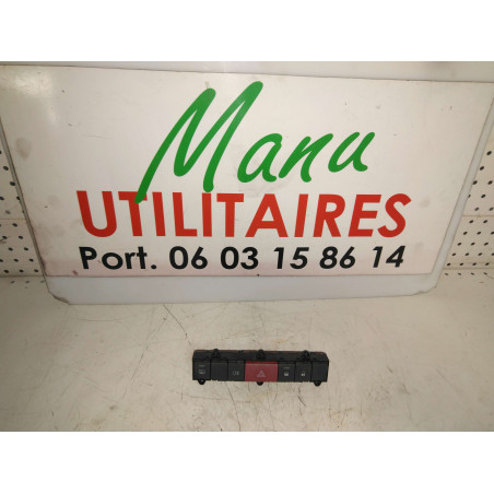 bouton warning boxer 3 année 2008 2014 Ref : 
