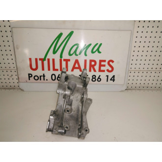 support de pompe direction assistée Partner 96-02 Ref : 9643834880