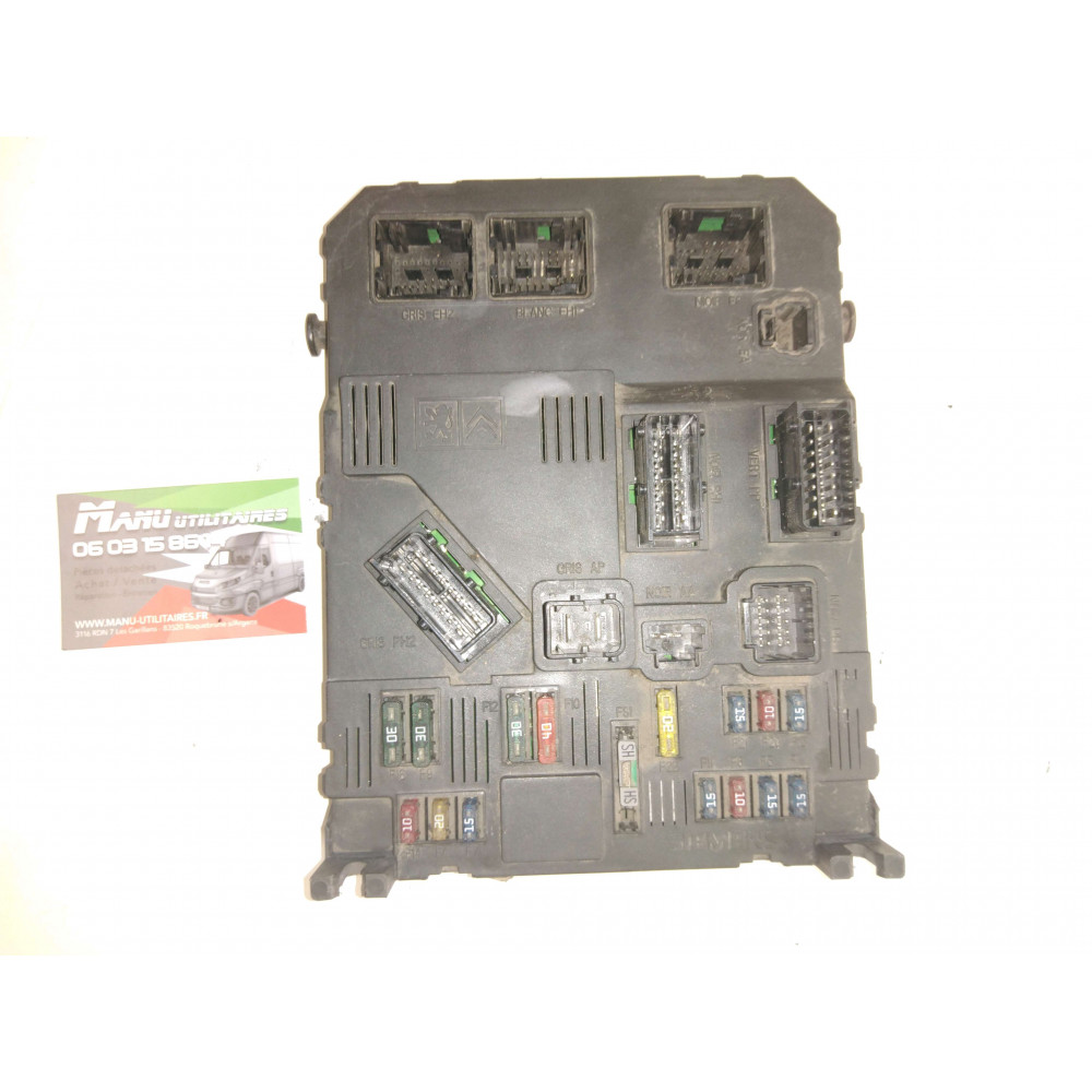 Boitier fusibles PARTNER 02-08 Ref : S118085120A