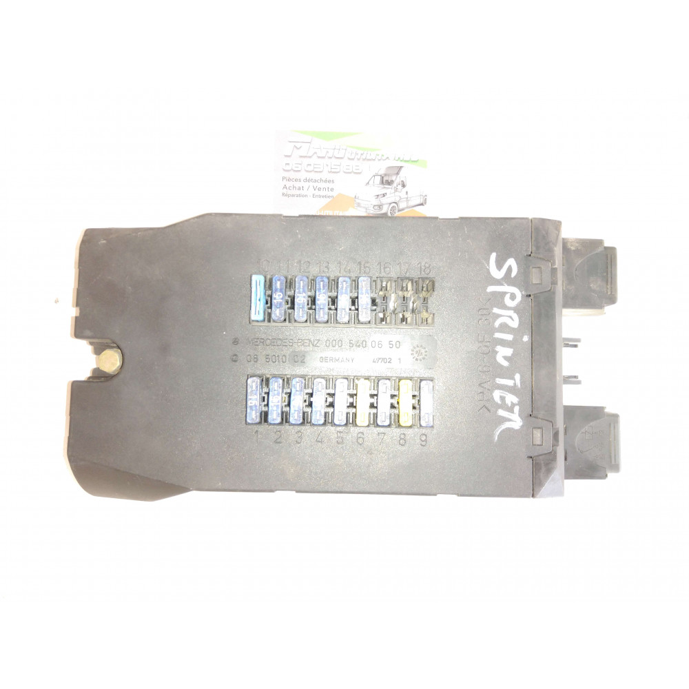 Boitier fusibles VITO SPRINTER 96-03 Ref : 0005400650