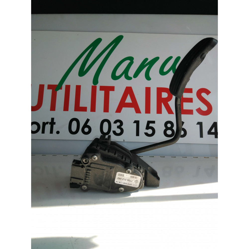 Pédale Accélérateur Trafic Vivaro 01-06 Ref : 7700313060