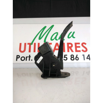 Pédale Accélérateur Transit 00-06 Ref : YC15-9F836-BC