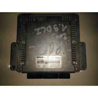 Calculateur Moteur TRAFIC VIVARO  02-14 A DEVERROUILLER  Ref : 0281010632