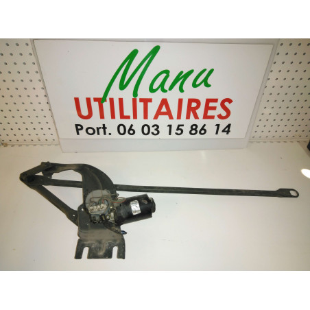 Moteur d'essuie-glaces avant Iveco 89-99