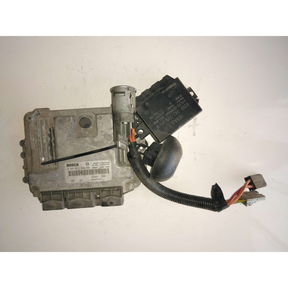 Calculateur Master II Movano 2,5L 03-10 Ref : 0281011940