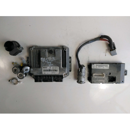 Calculateur Master II Movano 1,9 dci  Ref : 0281011148