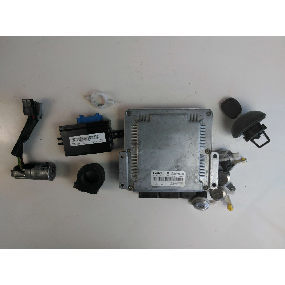Calculateur Master Movano 2,2 dci 03-10 Ref : 0281010320