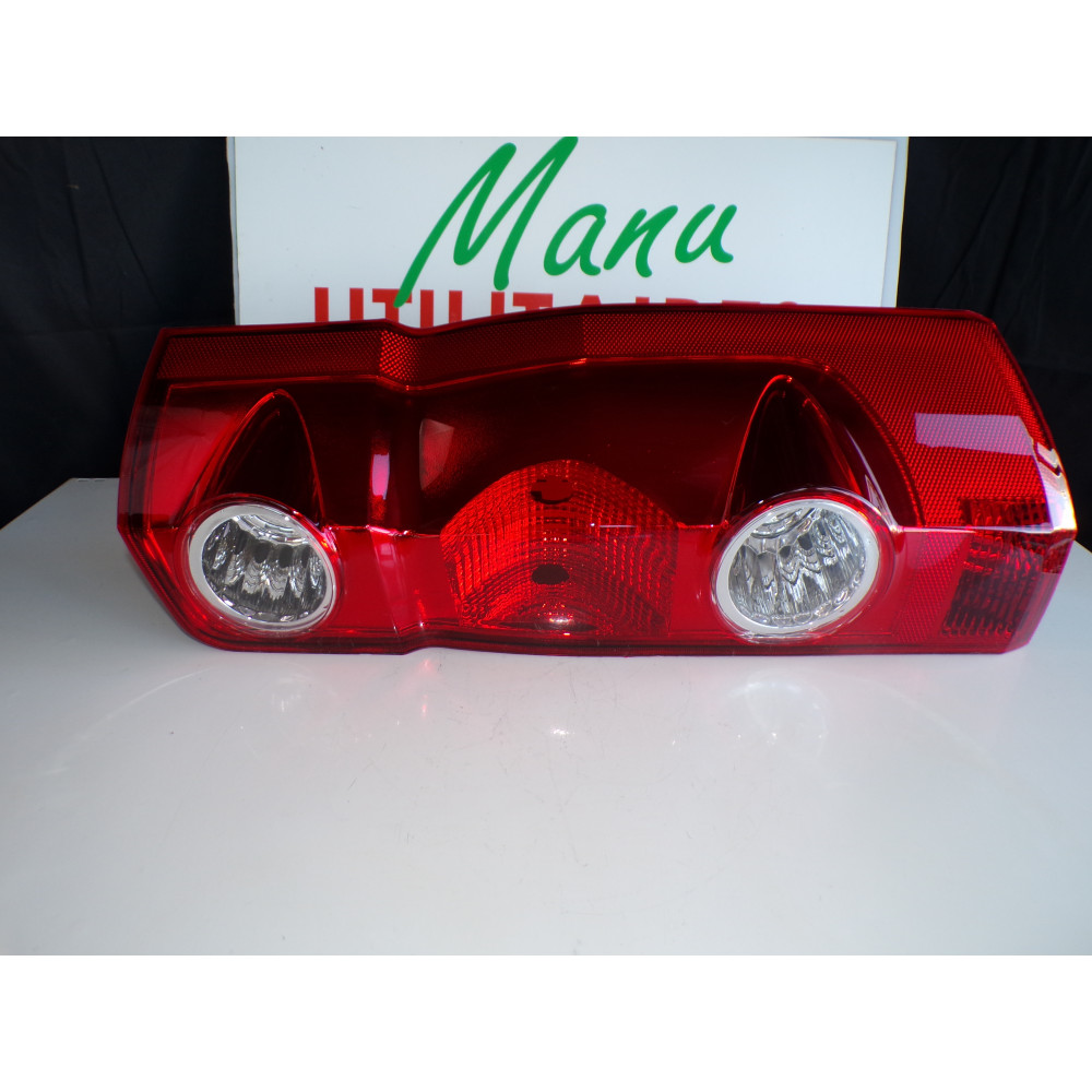 Feu CRAFTER 2006 Arrière Droit Ref : 