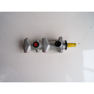 Maitre cylindre IVECO 4 roues Ref : 