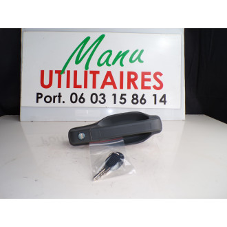 Poignée IVECO 1990 à 1996 GAUCHE Extérieur Ref : 